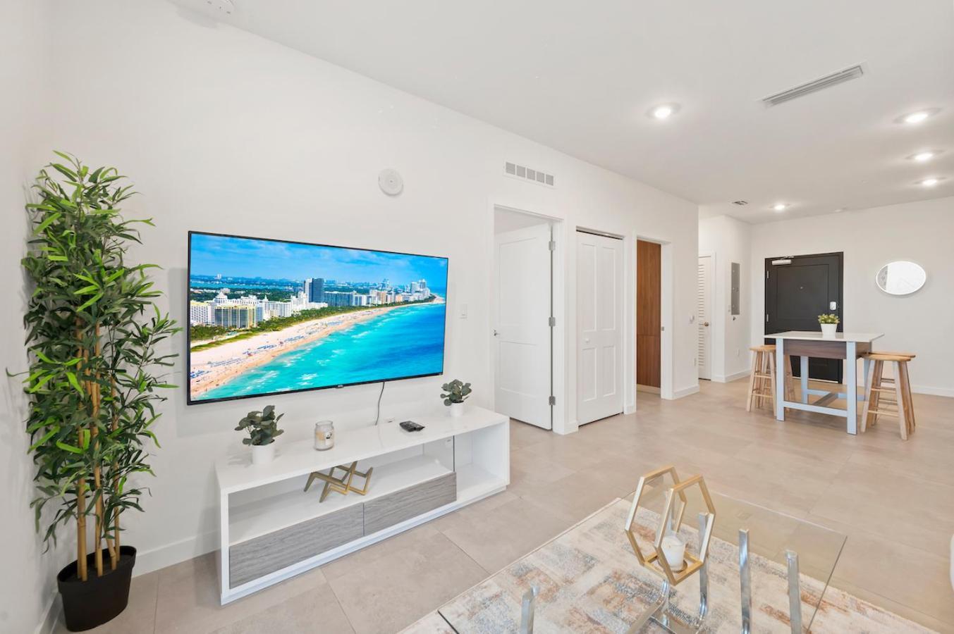 Beautiful Unit In Downtown Miami With Free Parking Apartment Exterior foto